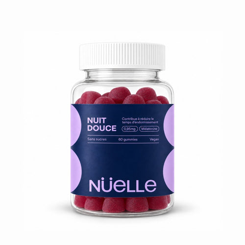 Pot de gommes NUIT DOUCE de NÜELLE, gommes rouges à la mélatonine, sur fond clair